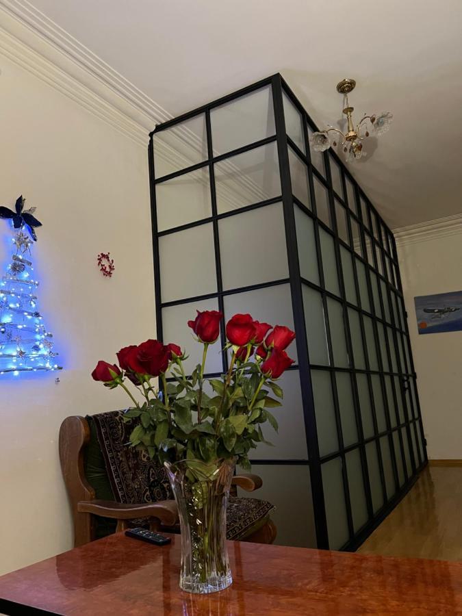 Apartment 54 Tbilisi Esterno foto